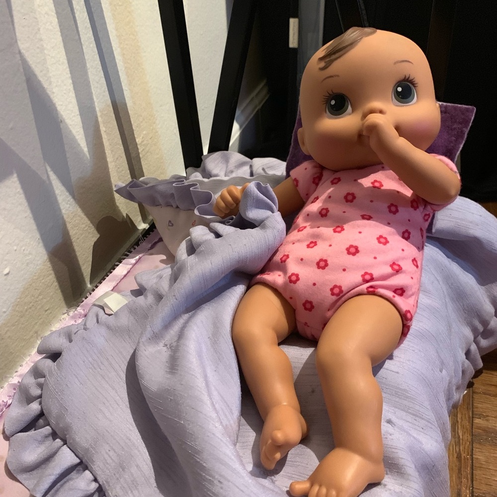 Baby alive luv N’ snuggle baby doll